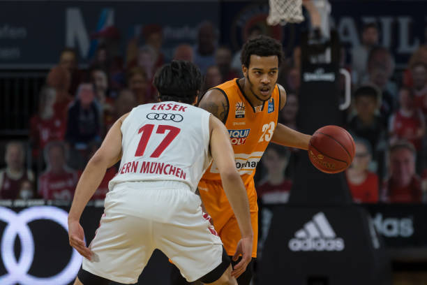 父子两代 父子两代