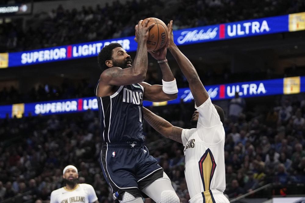 方面表现稳 方面表现稳